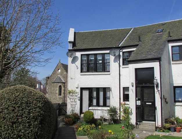  Image of 2 bedroom Flat to rent in Waterside Court Carmunnock Clarkston Glasgow G76 at Carmunnock Glasgow Glasgow, G76 9DZ