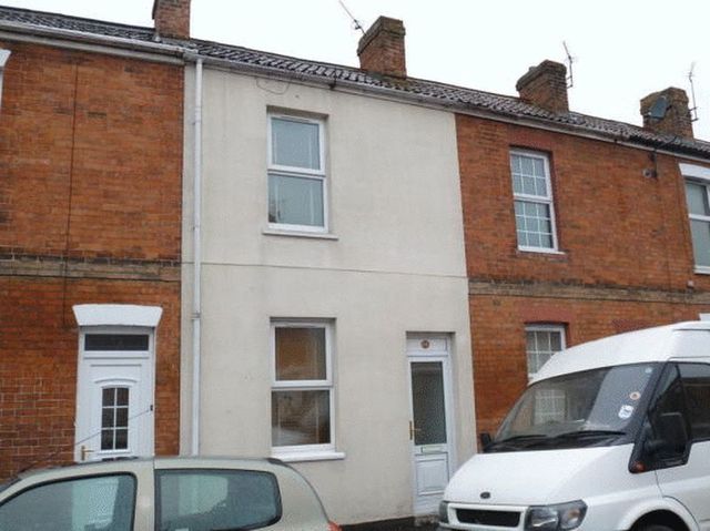  Image of 2 bedroom Terraced house to rent in Wellington Road Bridgwater TA6 at Wellington Road  Bridgwater, TA6 5EX