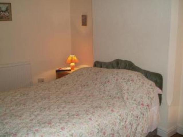  Image of 1 bedroom Flat to rent in Wellington Square Nottingham NG7 at Wellington Square Near City Centre Nottingham, NG7 1NG