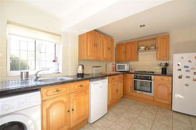  Image of 2 bedroom End of Terrace for sale in Wellington Town Road East Grinstead RH19 at East Grinstead West Sussex East Grinstead, RH19 2ES