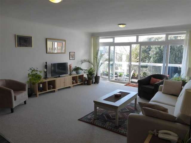  Image of 2 bedroom Flat for sale in West Cliff Gardens Folkestone CT20 at Folkestone Kent Folkestone, CT20 1SZ