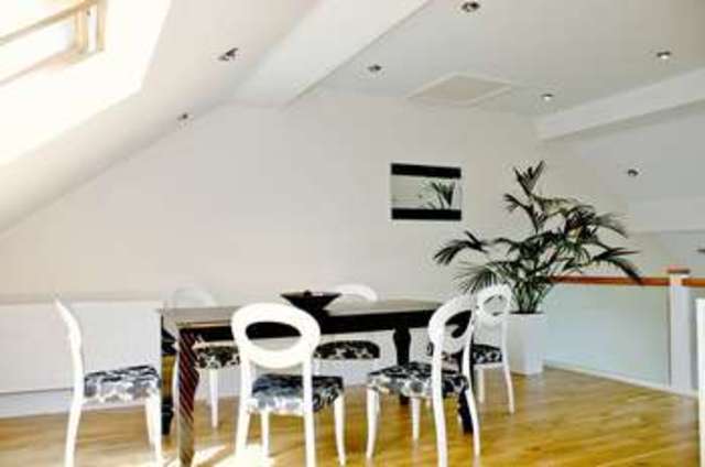  Image of 5 bedroom Semi-Detached house to rent in West Hall Court Bramhope Leeds LS16 at West Hall Court Bramhope Leeds, LS16 9EQ