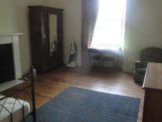  Image of 5 bedroom Flat to rent in West Maitland Street Edinburgh EH12 at City Centre Edinburgh Edinburgh, EH12 5EA