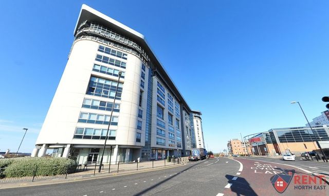  Image of 2 bedroom Flat to rent in West Wear Street Sunderland SR1 at West Wear Street Array Sunderland, SR1 1XD