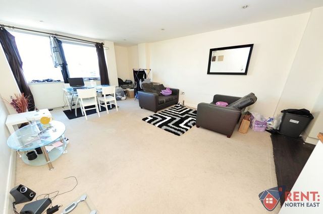  Image of 2 bedroom Flat to rent in West Wear Street Sunderland SR1 at West Wear Street Array Sunderland, SR1 1XD
