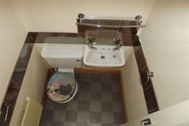  Image of 5 bedroom Detached house to rent in Westminster Drive Radcliffe-on-Trent Nottingham NG12 at Nottingham, NG12 2NL