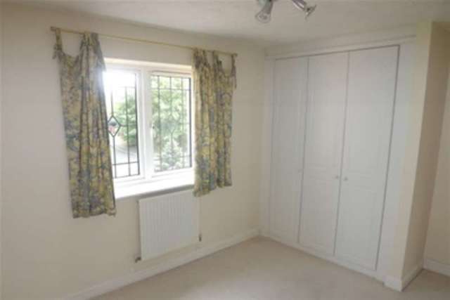  Image of 5 bedroom Detached house to rent in Westminster Drive Radcliffe-on-Trent Nottingham NG12 at Nottingham, NG12 2NL