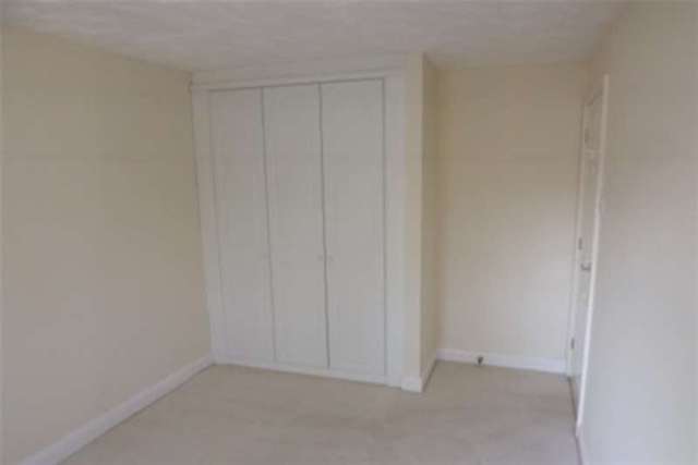  Image of 5 bedroom Detached house to rent in Westminster Drive Radcliffe-on-Trent Nottingham NG12 at Nottingham, NG12 2NL