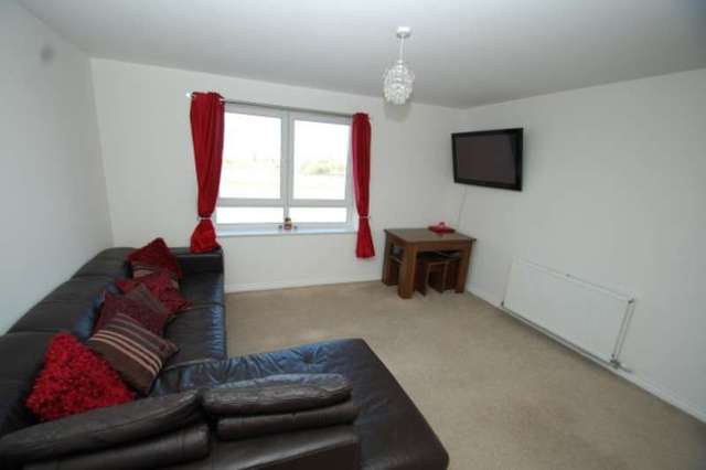  Image of 2 bedroom Flat for sale in Whimbrel Wynd Renfrew PA4 at Whimbrel Wynd  Renfrew, PA4 8TL