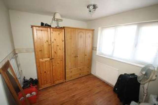  Image of 4 bedroom Semi-Detached house for sale in Longway Avenue Whitchurch Bristol BS14 at Longway Avenue Whitchurch Bristol, BS14 0DN