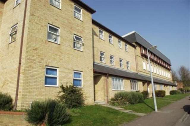  Image of 1 bedroom Flat to rent in Whitehill Road Cambridge CB5 at Cambridge, CB5 8LX