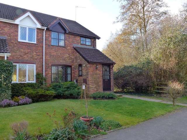  Image of 3 bedroom Semi-Detached house to rent in Wild Herons Hook RG27 at Hook, RG27 9SF