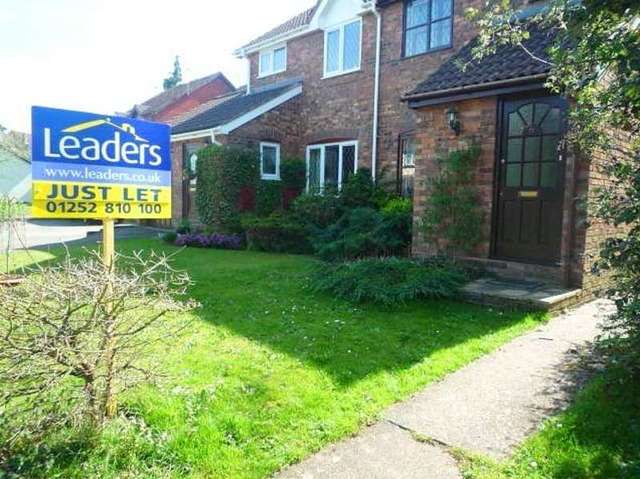  Image of 3 bedroom Semi-Detached house to rent in Wild Herons Hook RG27 at Hook, RG27 9SF