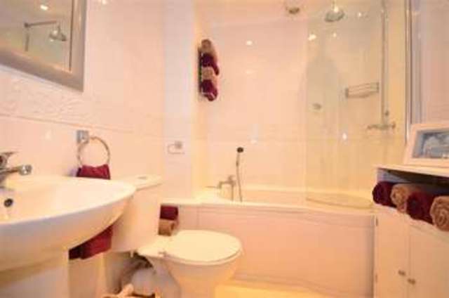  Image of 3 bedroom Semi-Detached house for sale in Winchelsea Road Chatham ME5 at Lordswood Chatham Chatham, ME5 7LY