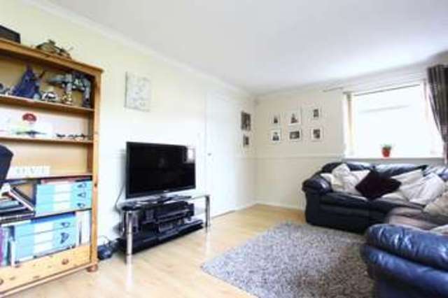  Image of 3 bedroom Detached house for sale in Windsor Road Hull HU5 at Windsor Road  Hull, HU5 4HG