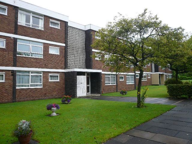  Image of 2 bedroom Flat to rent in Augustus Road Edgbaston Birmingham B15 at Birmingham, B15 3PH