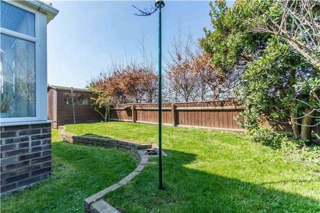  Image of 3 bedroom Detached house for sale in Woodcock Close Impington Cambridge CB24 at Impington, CB24 9LD