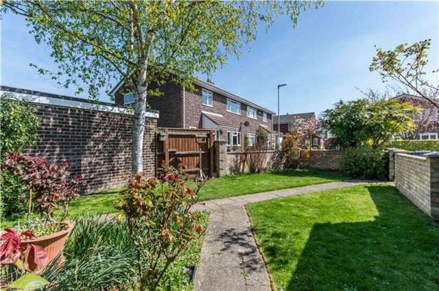  Image of 3 bedroom Detached house for sale in Woodcock Close Impington Cambridge CB24 at Impington, CB24 9LD