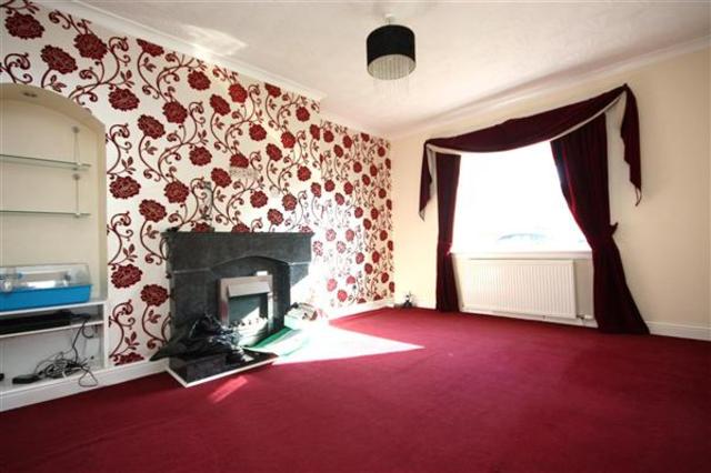  Image of 3 bedroom Flat to rent in Woodhall Avenue Calderbank Airdrie ML6 at Calderbank North Lanarkshire North Lanarkshire, ML6 9SS