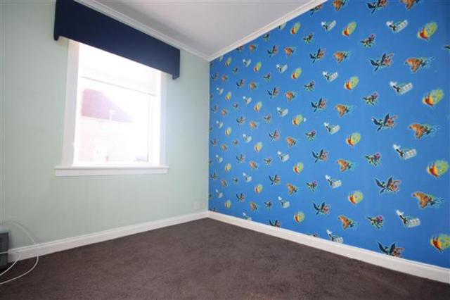  Image of 3 bedroom Flat to rent in Woodhall Avenue Calderbank Airdrie ML6 at Calderbank North Lanarkshire North Lanarkshire, ML6 9SS