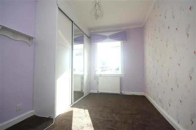  Image of 3 bedroom Flat to rent in Woodhall Avenue Calderbank Airdrie ML6 at Calderbank North Lanarkshire North Lanarkshire, ML6 9SS