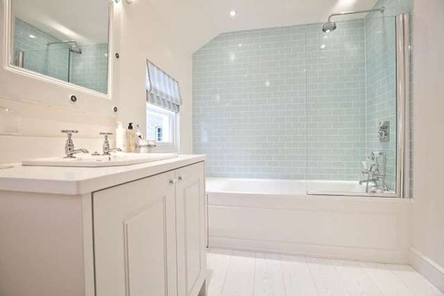  Image of 5 bedroom Detached house to rent in Woodstock Road London W4 at Chiswick, W4 1EE