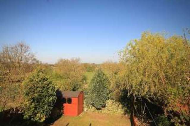 Image of 4 bedroom Detached house for sale in Wren Walk Edlesborough Dunstable LU6 at Wren Walk  Edlesborough, LU6 2RW