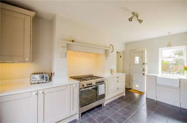  Image of 4 bedroom Detached house for sale in York Road Chatteris PE16 at Chatteris, PE16 6EB