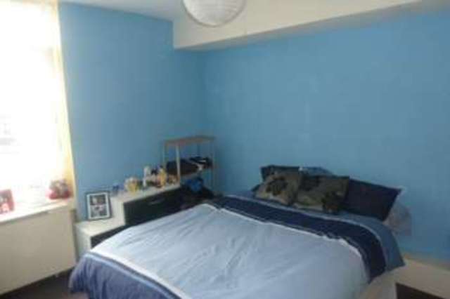  Image of 1 bedroom Apartment to rent in Yorkshire Street Rochdale OL16 at Rochdale OL16 1LA Rochdale, OL16 1LA
