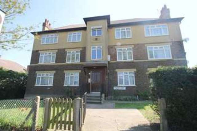  Image of 2 bedroom Flat for sale in Ruislip Road Greenford UB6 at Ruislip Road  GREENFORD, UB6 9RT
