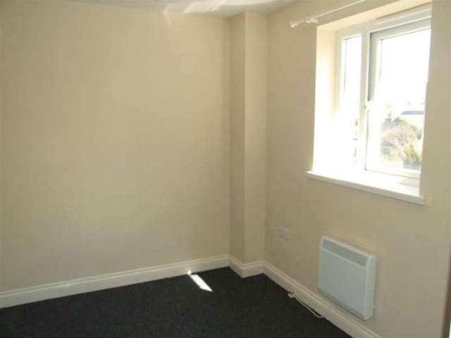  Image of 2 bedroom Flat for sale in East Hill Tuckingmill Camborne TR14 at Lamorna House East Hill Camborne, TR14 8FB