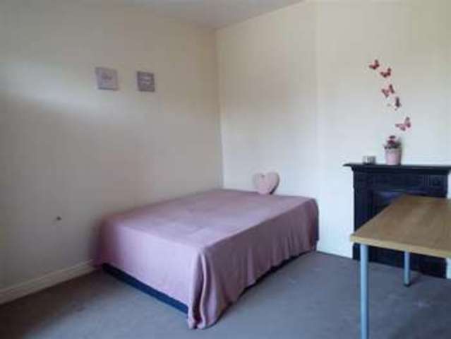  Image of 7 bedroom Property to rent in Knoll Street Salford M7 at Knoll Street Salford Salford, M7 2EQ