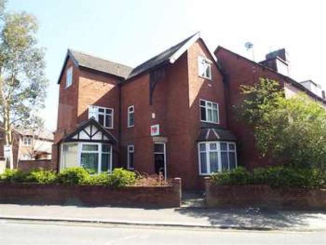  Image of 7 bedroom Property to rent in Knoll Street Salford M7 at Knoll Street Salford Salford, M7 2EQ