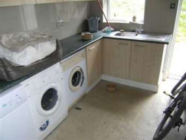  Image of 6 bedroom Property to rent in Great Clowes Street Salford M7 at Great Clowes Street Salford Salford, M7 2DY