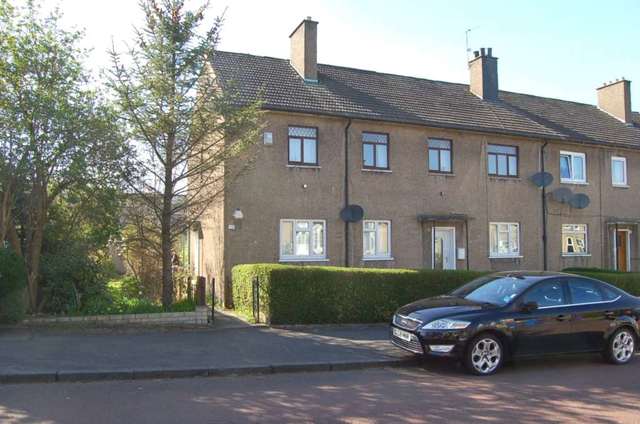  Image of 3 bedroom Cottage for sale in Walkerburn Road Glasgow G52 at Walkerburn Road  Glasgow, G52 3HY