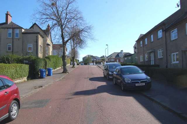  Image of 3 bedroom Cottage for sale in Walkerburn Road Glasgow G52 at Walkerburn Road  Glasgow, G52 3HY