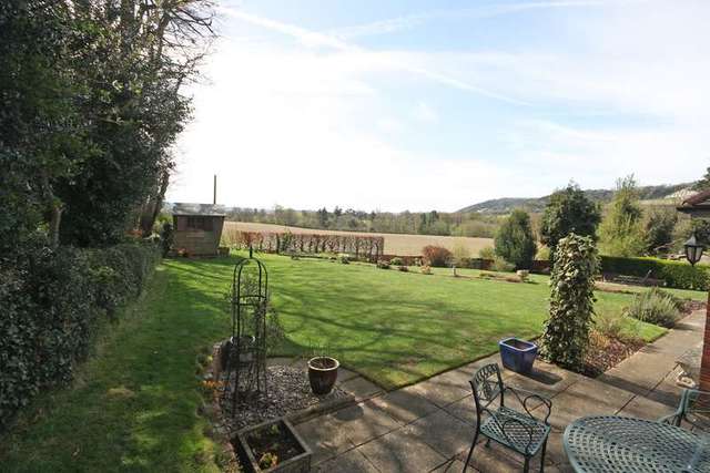  Image of 4 bedroom Detached house for sale in Reigate Road Buckland Betchworth RH3 at Reigate Rd  Buckland, RH3 7EB