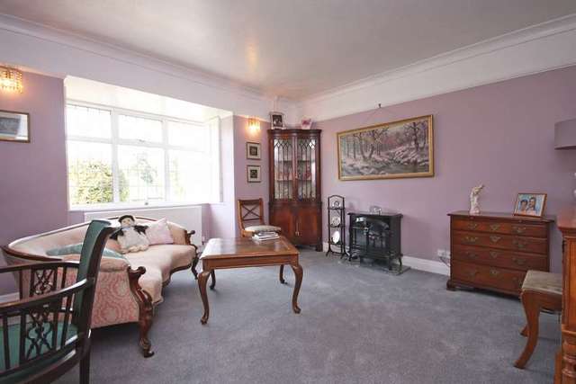  Image of 4 bedroom Detached house for sale in Reigate Road Buckland Betchworth RH3 at Reigate Rd  Buckland, RH3 7EB