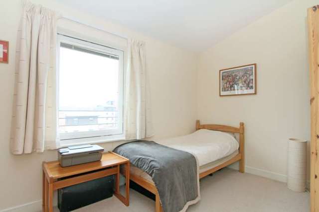  Image of 2 bedroom Flat for sale in Meggetland View Edinburgh EH14 at Meggetland View  Edinburgh, EH14 1XT