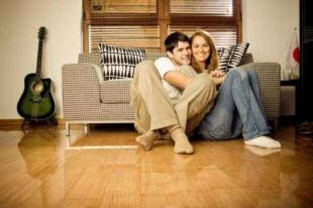  Image of 1 bedroom Flat for sale in Parkway Chelmsford CM2 at 6 Parkway Chelmsford Moulsham, CM2 0NF