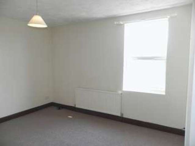  Image of 3 bedroom Terraced house to rent in Lenchville Kidderminster DY10 at Lenchville  Kidderminster, DY10 2YU
