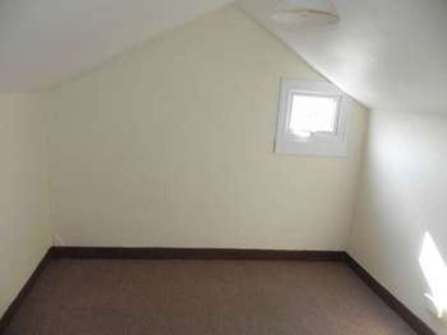  Image of 3 bedroom Terraced house to rent in Lenchville Kidderminster DY10 at Lenchville  Kidderminster, DY10 2YU