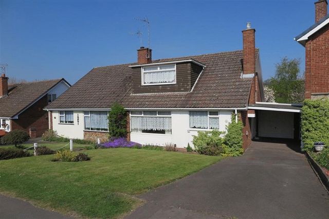  Image of 3 bedroom Bungalow for sale in Northway Sedgley Dudley DY3 at Northway Sedgley DUDLEY, DY3 3PS