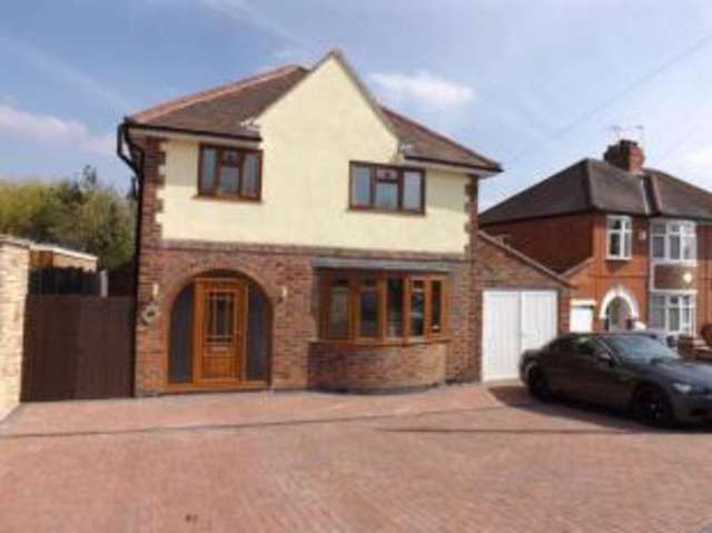  Image of 4 bedroom Detached house for sale in Abbots Road South Leicester LE5 at Leicester Leicestershire Humberstone, LE5 1DA