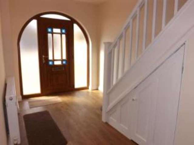  Image of 4 bedroom Detached house for sale in Abbots Road South Leicester LE5 at Leicester Leicestershire Humberstone, LE5 1DA