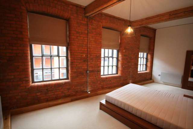  Image of 2 bedroom Apartment for sale in Hulme Hall Road Manchester M15 at Ellesmere Street Castlefield Manchester, M15 4LY