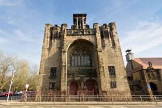  Image of 3 bedroom Flat for sale in Alexandra Parade Dennistoun Glasgow G31 at Glasgow Lanarkshire Springburn, G31 3LN