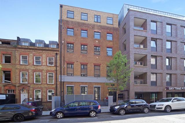  Image of 3 bedroom Ground Flat for sale in Alie Street London E1 at Alie Street  London, E1 8DE