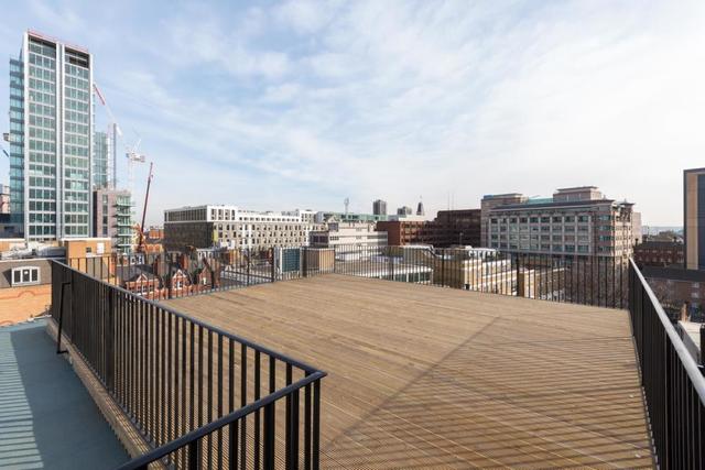  Image of 3 bedroom Flat for sale in Alie Street London E1 at Alie Street  London, E1 8DE