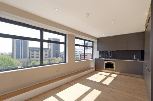  Image of 2 bedroom Flat for sale in Alie Street London E1 at Alie Street  London, E1 8DE